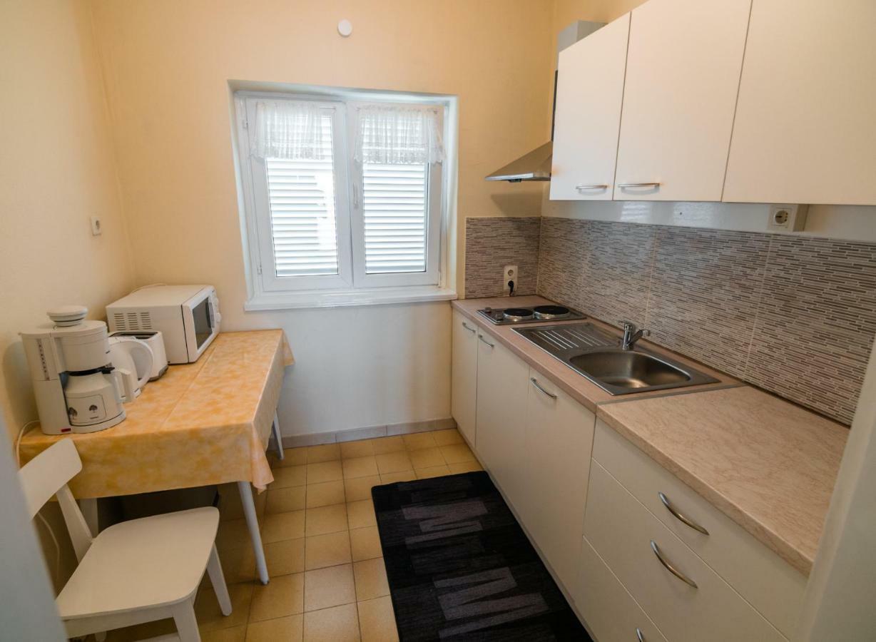 689 Banjol Apartment Екстериор снимка