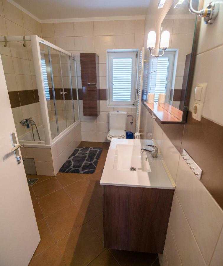 689 Banjol Apartment Екстериор снимка